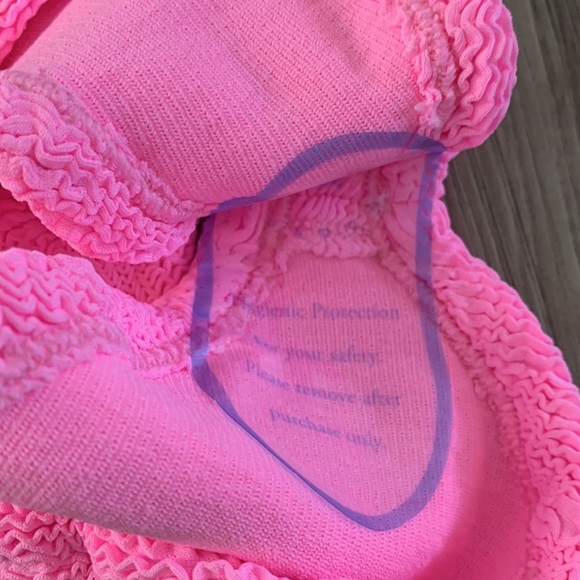 SALE NWT Hunza G duo bikini set in lilac/bubblegum - Picture 3 of 3